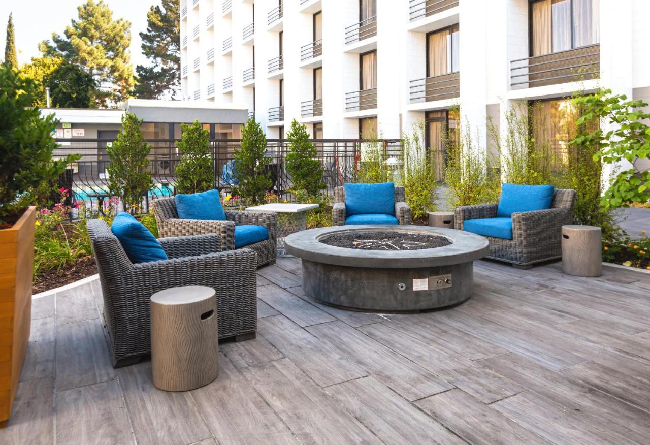 Holiday Inn San Jose-Silicon Valley By Ihg Exteriör bild