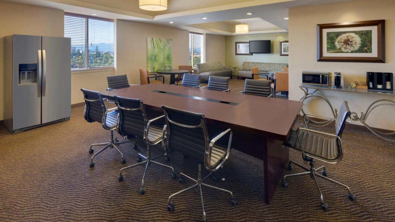 Holiday Inn San Jose-Silicon Valley By Ihg Exteriör bild